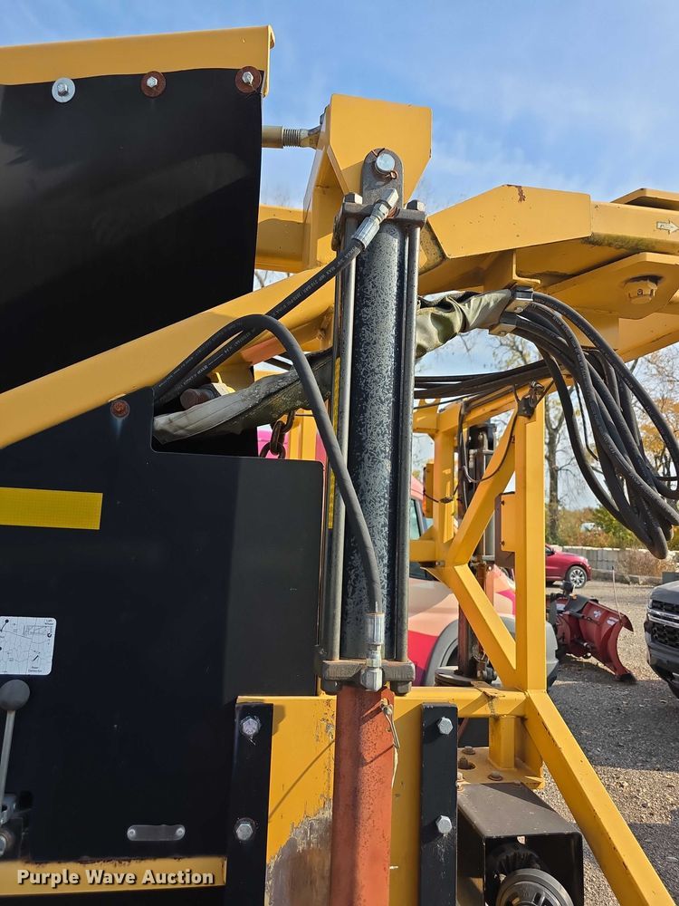 image for item FI0618 Wildcat PTS612 compost turner