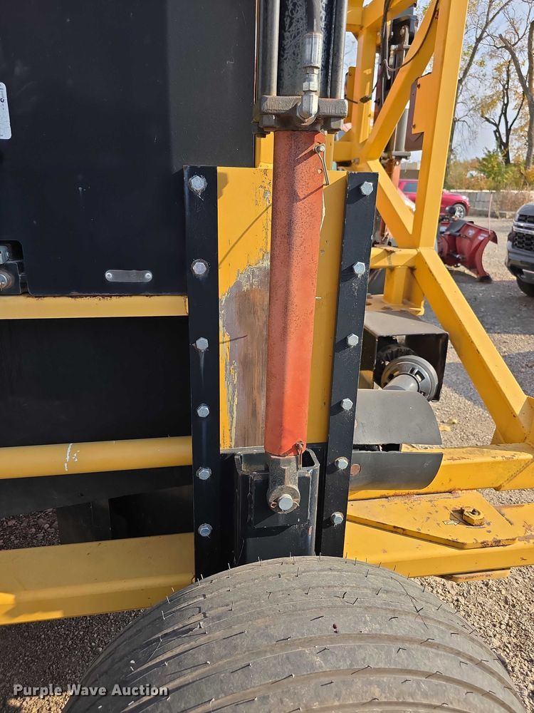 image for item FI0618 Wildcat PTS612 compost turner