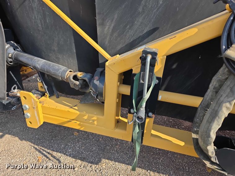 image for item FI0618 Wildcat PTS612 compost turner