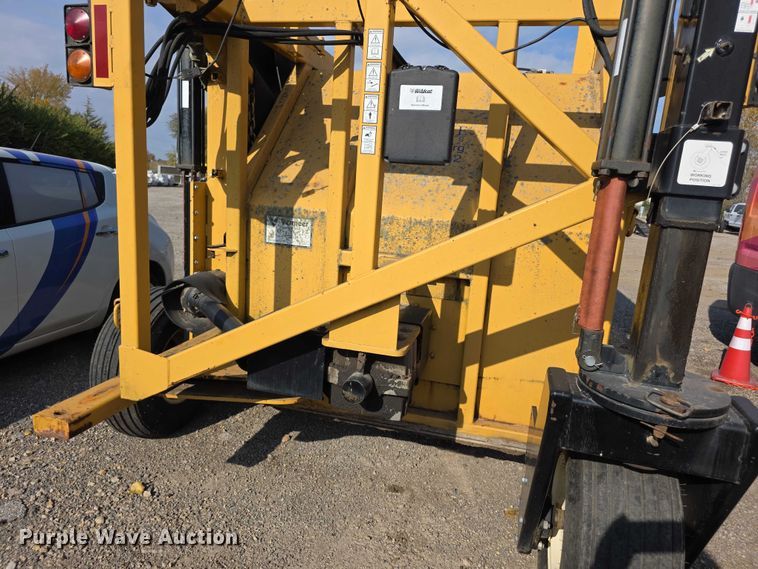 image for item FI0618 Wildcat PTS612 compost turner