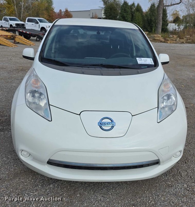image for item FI0619 2016 Nissan Leaf 