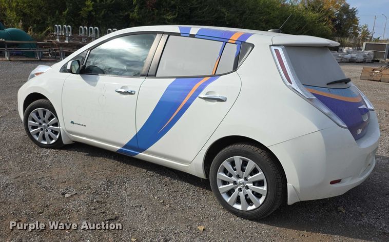 image for item FI0619 2016 Nissan Leaf 