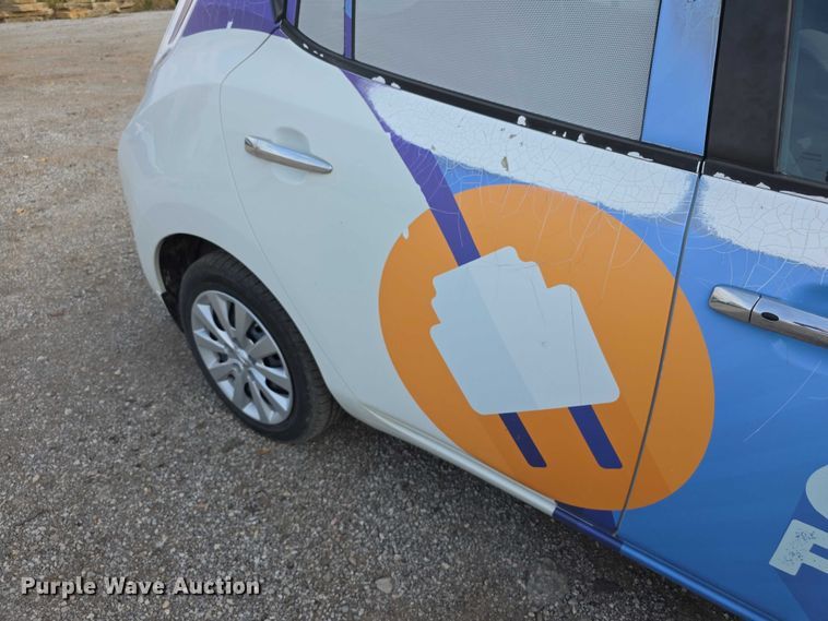 image for item FI0619 2016 Nissan Leaf 