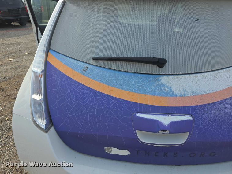 image for item FI0619 2016 Nissan Leaf 