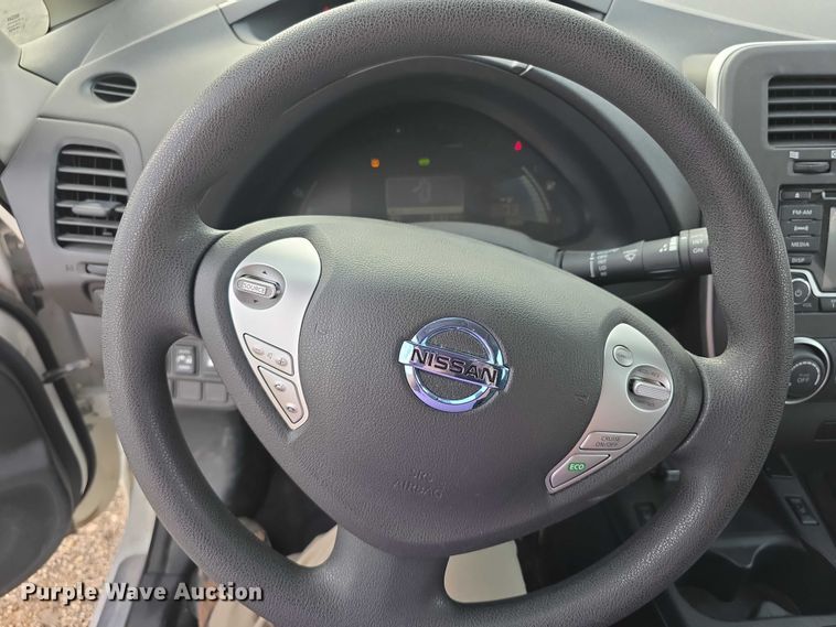 image for item FI0619 2016 Nissan Leaf 