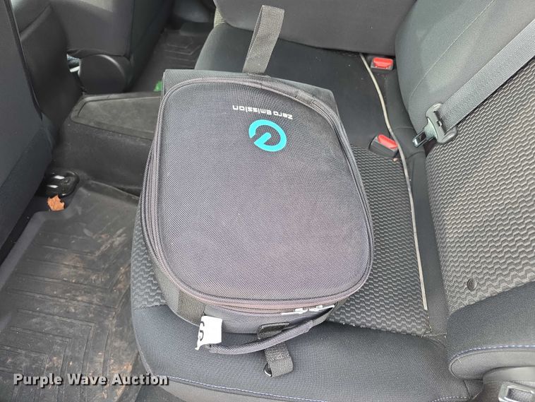 image for item FI0619 2016 Nissan Leaf 