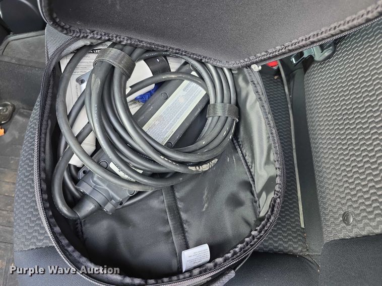 image for item FI0619 2016 Nissan Leaf 