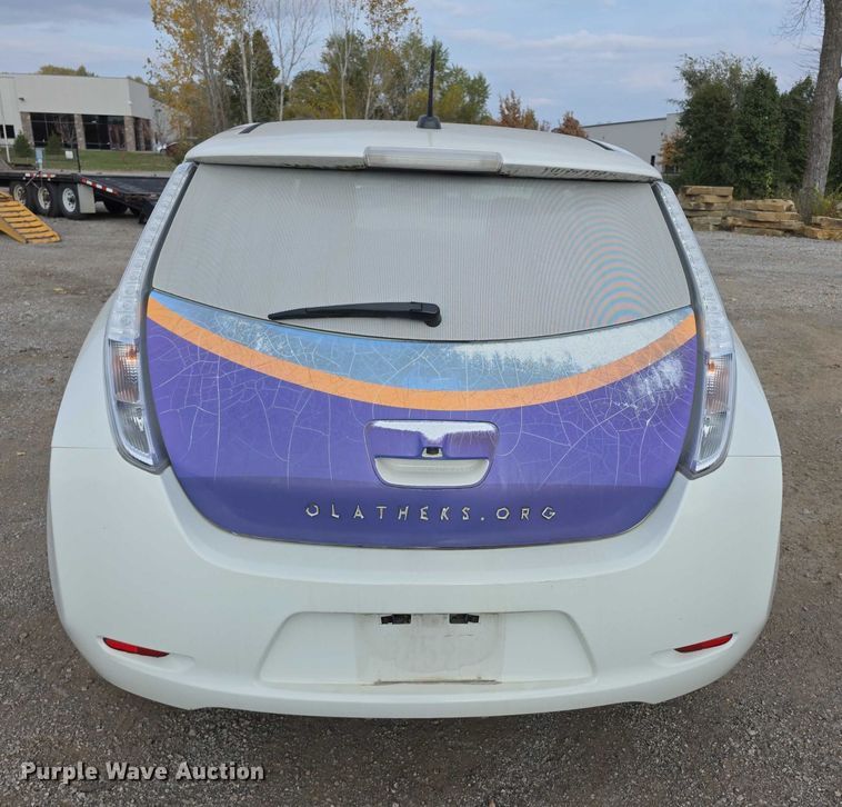 image for item FI0620 2016 Nissan Leaf 