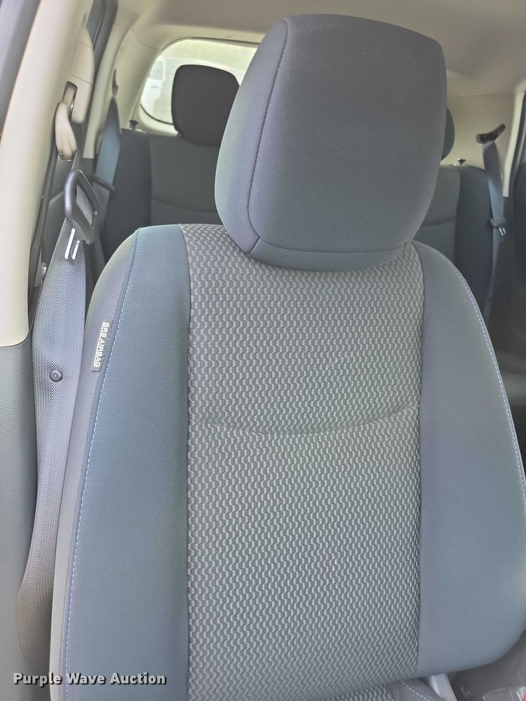 image for item FI0620 2016 Nissan Leaf 