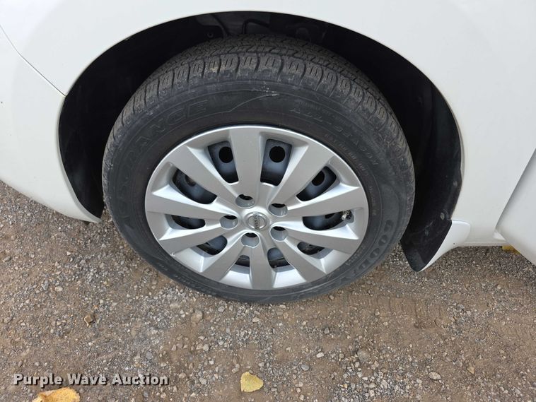 image for item FI0620 2016 Nissan Leaf 