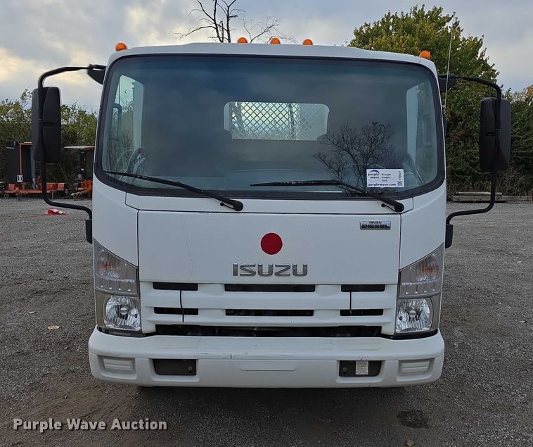 image for item FI0621 2012 Isuzu NQR utility / service truck