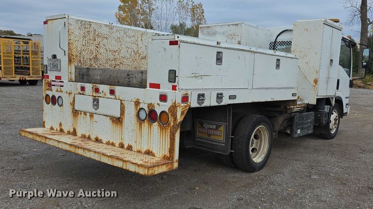 image for item FI0621 2012 Isuzu NQR utility / service truck