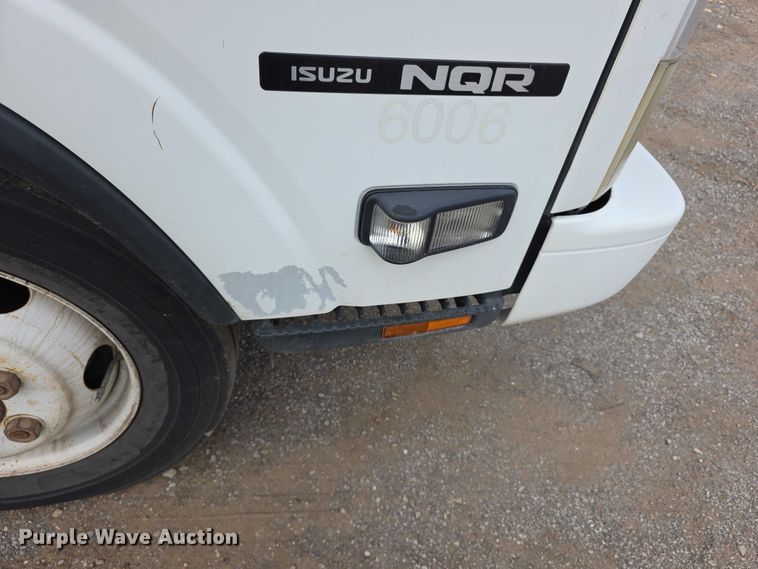 image for item FI0621 2012 Isuzu NQR utility / service truck