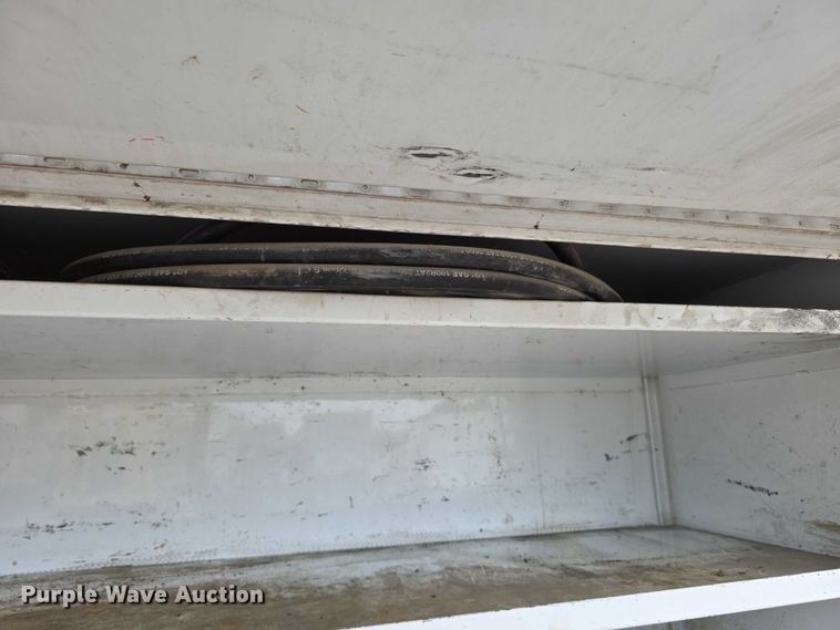 image for item FI0621 2012 Isuzu NQR utility / service truck