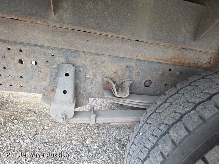 image for item FI0621 2012 Isuzu NQR utility / service truck