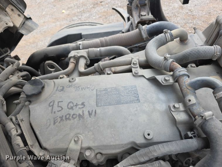 image for item FI0621 2012 Isuzu NQR utility / service truck