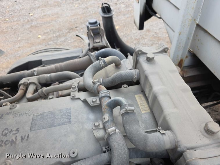 image for item FI0621 2012 Isuzu NQR utility / service truck