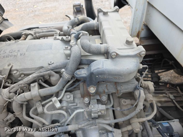 image for item FI0621 2012 Isuzu NQR utility / service truck