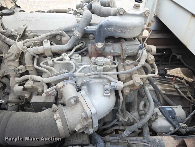 image for item FI0621 2012 Isuzu NQR utility / service truck