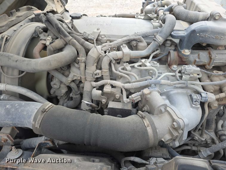 image for item FI0621 2012 Isuzu NQR utility / service truck