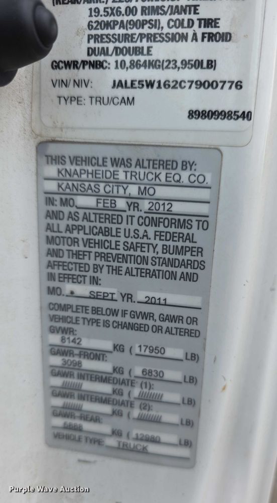 image for item FI0621 2012 Isuzu NQR utility / service truck