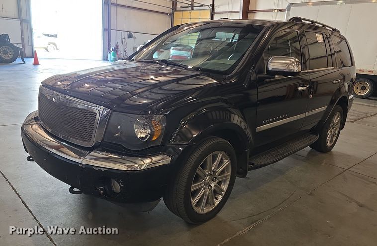 image for item FI0624 2008 Chrysler Aspen Limited SUV