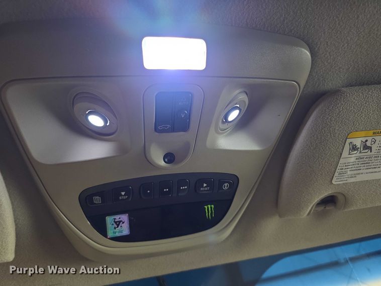 image for item FI0624 2008 Chrysler Aspen Limited SUV