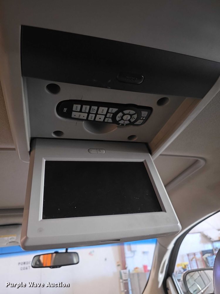 image for item FI0624 2008 Chrysler Aspen Limited SUV