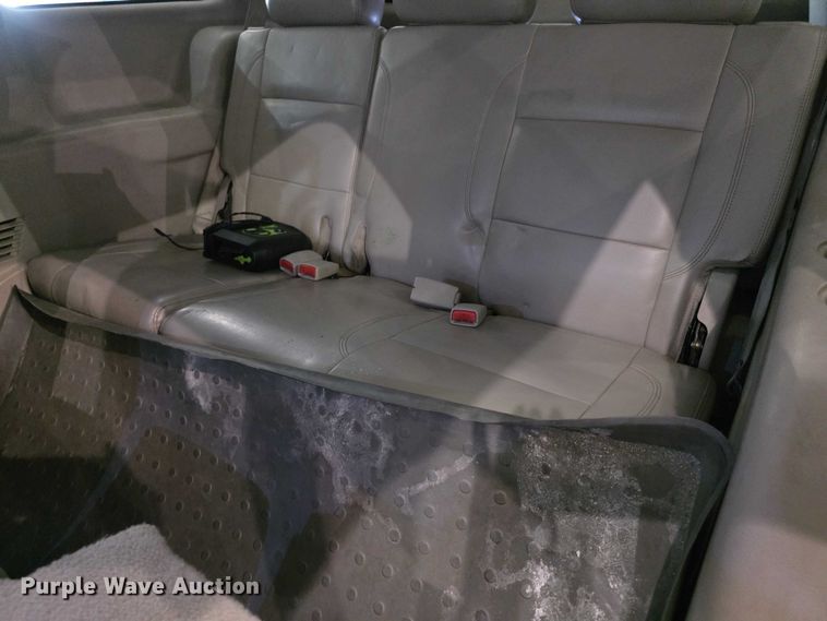 image for item FI0624 2008 Chrysler Aspen Limited SUV