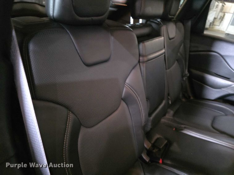 image for item FI0625 2014 Jeep Cherokee Limited SUV