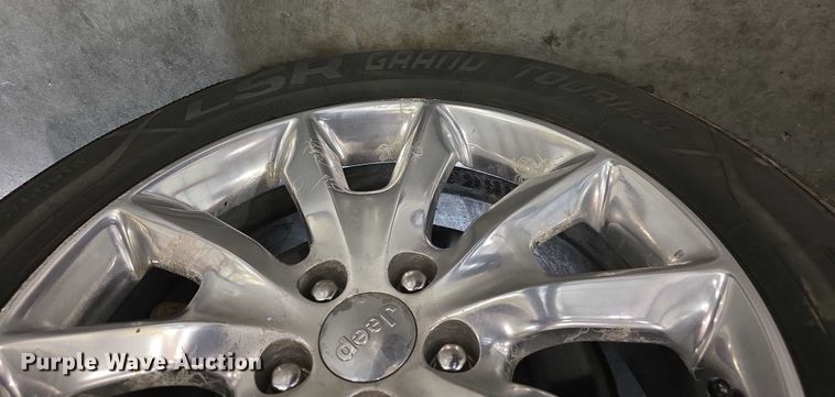 image for item FI0625 2014 Jeep Cherokee Limited SUV