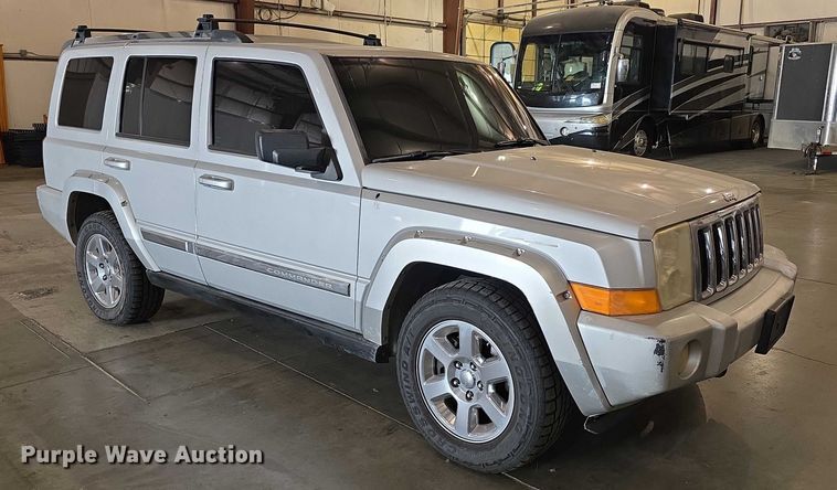 image for item FI0626 2006 Jeep Commander Limited SUV