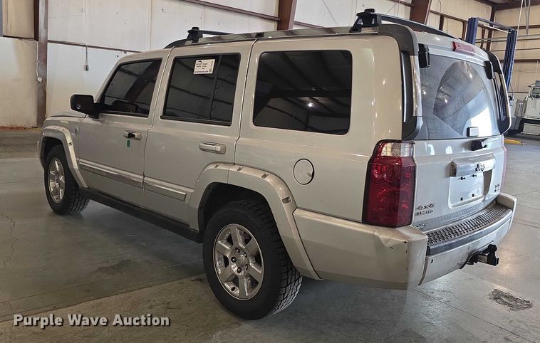 image for item FI0626 2006 Jeep Commander Limited SUV