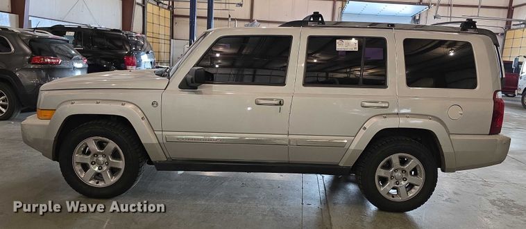 image for item FI0626 2006 Jeep Commander Limited SUV