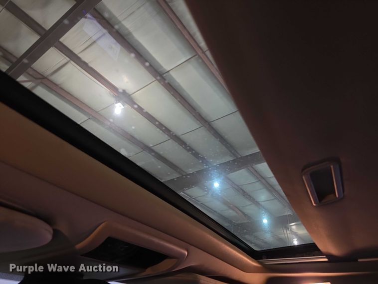 image for item FI0626 2006 Jeep Commander Limited SUV