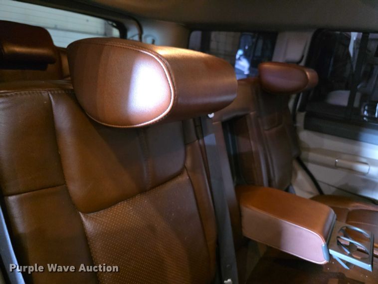 image for item FI0626 2006 Jeep Commander Limited SUV