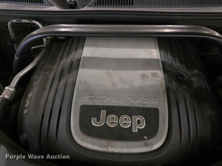 image for item FI0626 2006 Jeep Commander Limited SUV