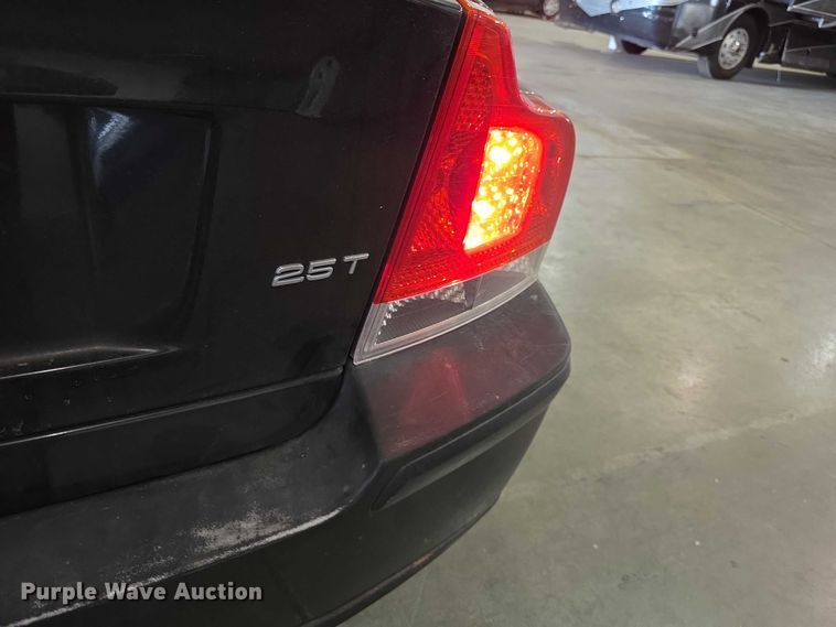 image for item FI0627 2005 Volvo S60 