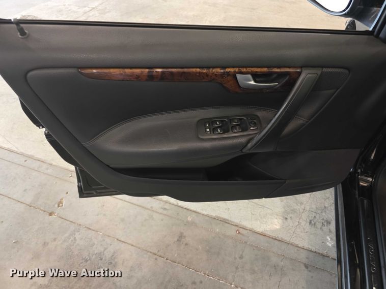 image for item FI0627 2005 Volvo S60 