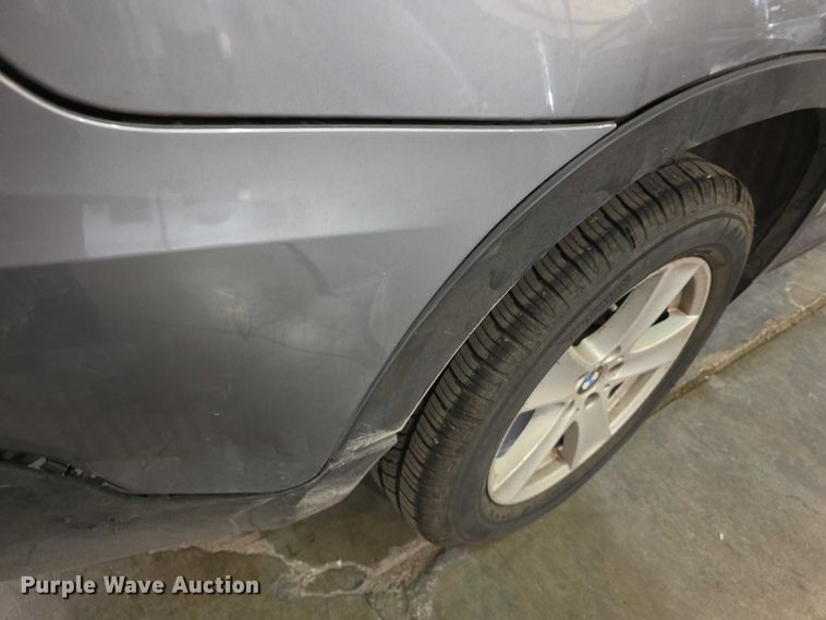 image for item FI0628 2008 BMW X5 SUV