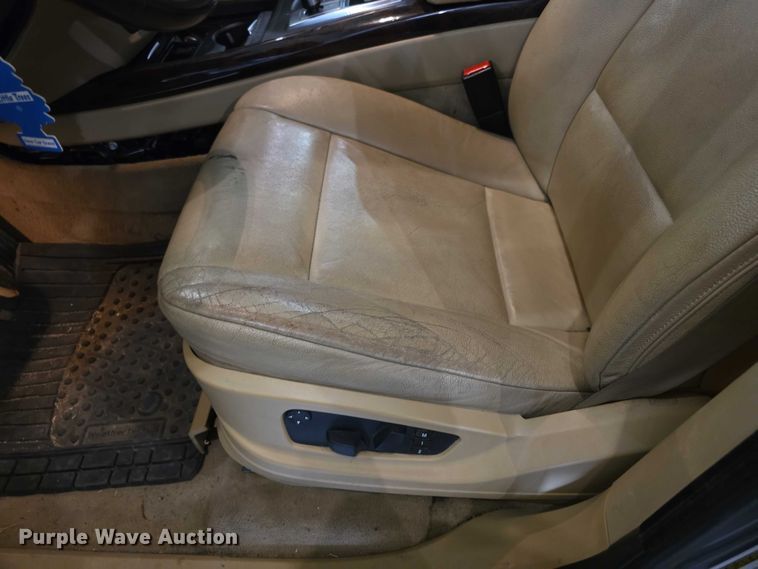 image for item FI0628 2008 BMW X5 SUV