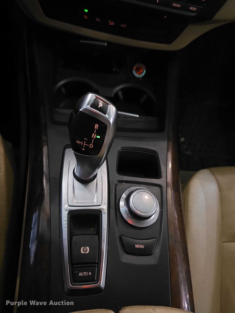 image for item FI0628 2008 BMW X5 SUV