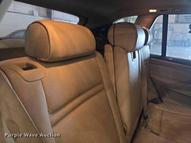 image for item FI0628 2008 BMW X5 SUV