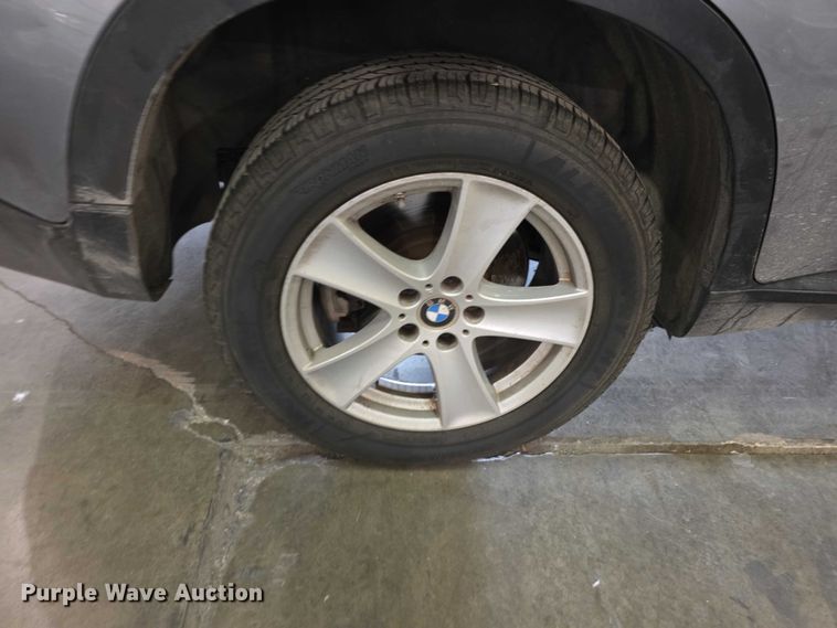 image for item FI0628 2008 BMW X5 SUV