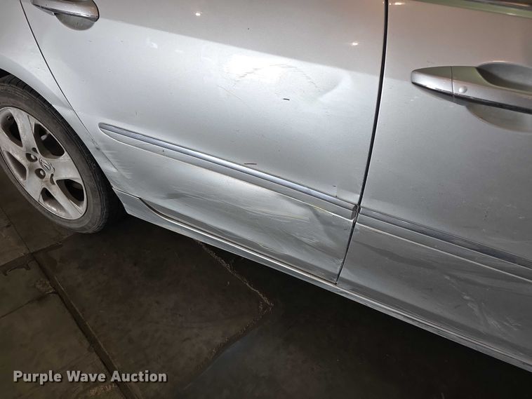 image for item FI0629 2005 Acura RL 