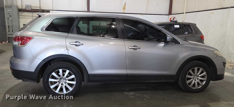 image for item FI0632 2008 Mazda CX9 SUV