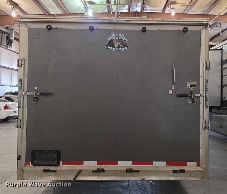 image for item FI0634 2022 R&M EC8.520TA enclosed cargo trailer