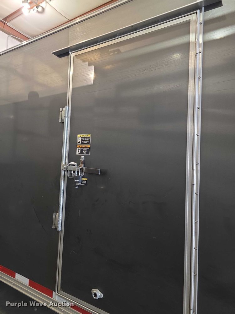 image for item FI0634 2022 R&M EC8.520TA enclosed cargo trailer