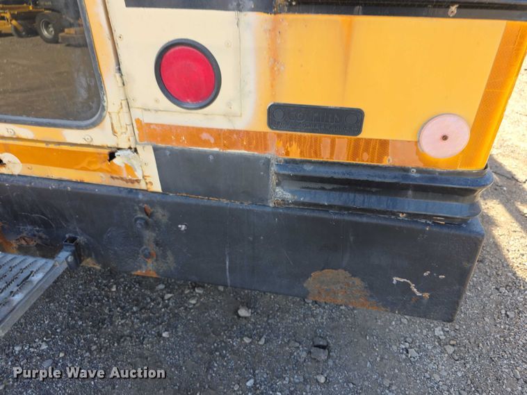 image for item FI0649 2002 Chevrolet Express 3500 school bus