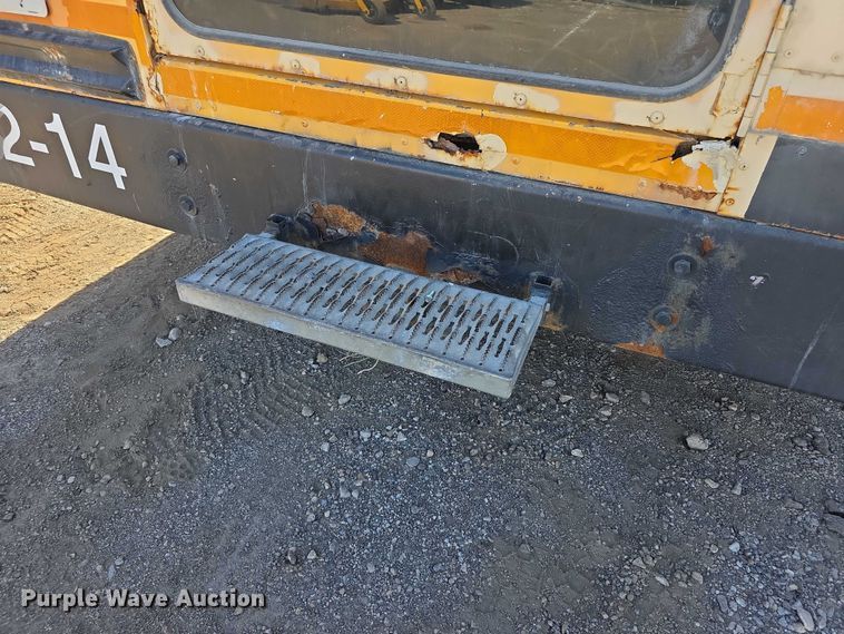 image for item FI0649 2002 Chevrolet Express 3500 school bus